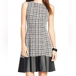 Ralph Lauren Faux Leather Trim Fit Flare Dress Sz 6 Petite Black White